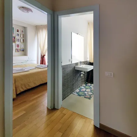 Elegant In The Center * Civitanova Marche